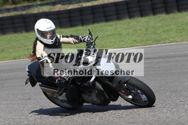 /Archiv-2022/59 31.08.2022 FM Mannhard ADR/Gruppe Mototrend/66